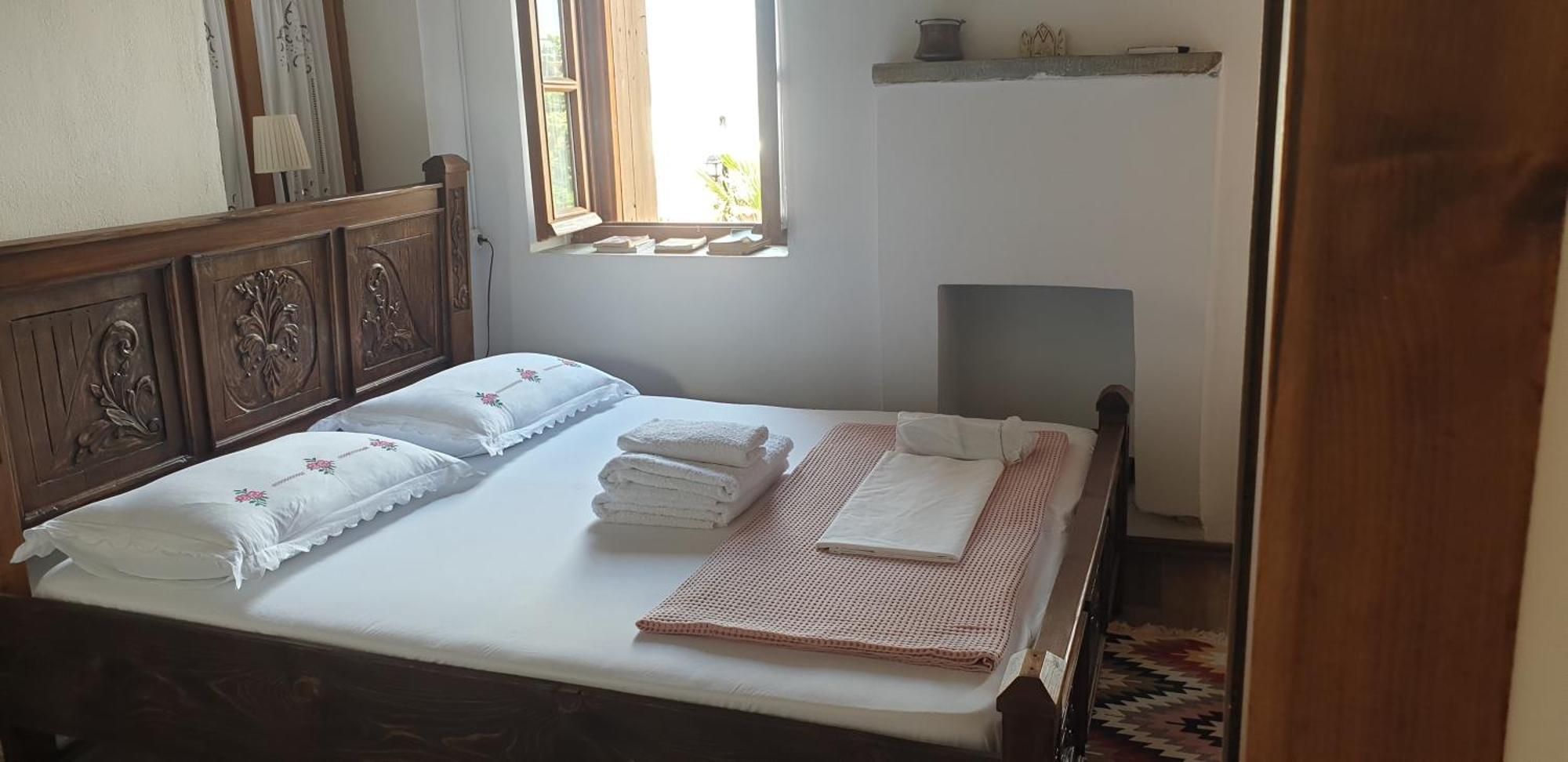 Silver Hill Guesthouse Gjirokaster Phòng bức ảnh